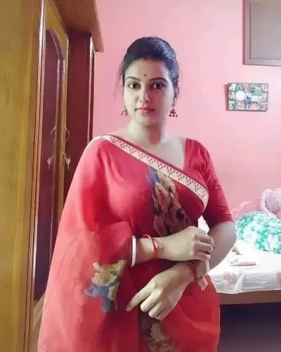 Escorts Etah